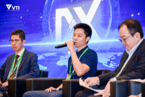 VTI 그룹의 팜탄 (Phạm ThanhHà) 최고기술임자(Chief Technology Officer, CTO)가 하노이에서 열린 '베트남-아시아 DX 서밋 2025 (베트남 디지털 전환 고위급 컨퍼런스)'에 참석했습니다.